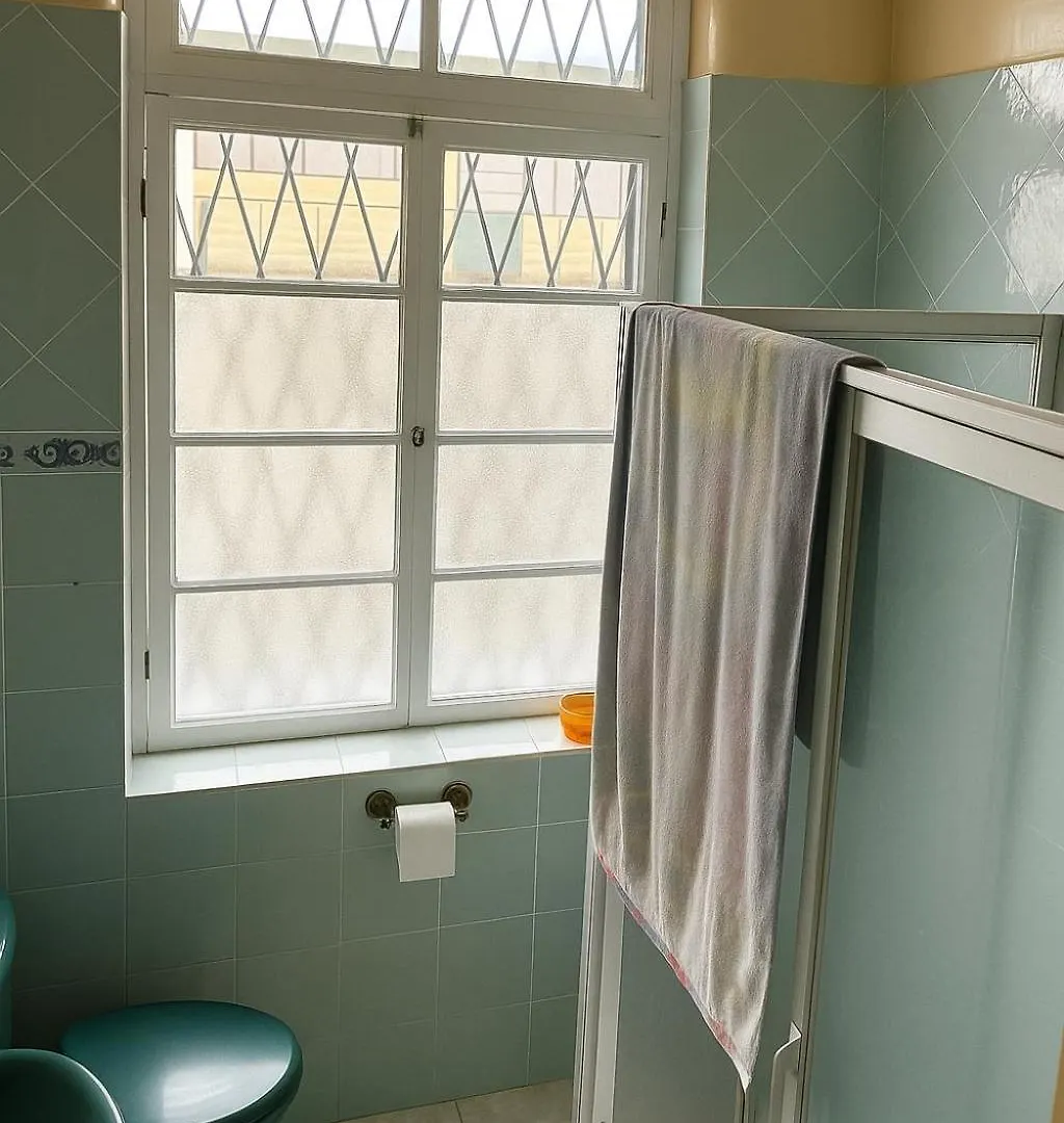Δωμάτια σε οικογενειακή κατοικία Habitacion Comoda En Κίτο Ισημερινός